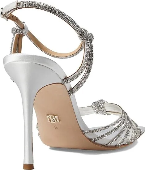 Badgley Mischka Estella Women's Shoes Soft White : 5.5 M, Satin - Image 4