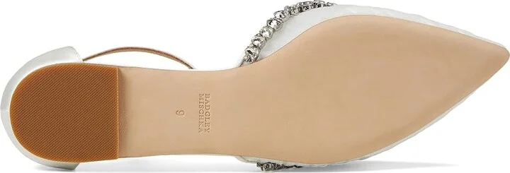 Badgley Mischka Evelynn Women's Shoes Soft White : 6 M, Satin - Image 3