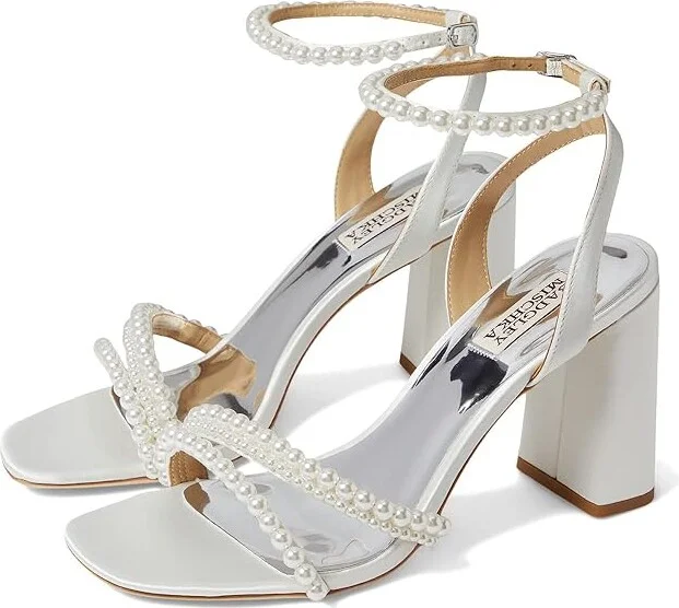 Badgley Mischka Feisty Women's Shoes Soft White : 5 M, Leather/Satin