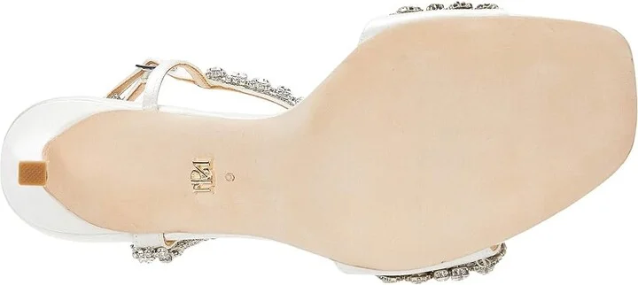 Badgley Mischka Galia Women's Shoes Soft White : 5.5 M, Textile - Image 3