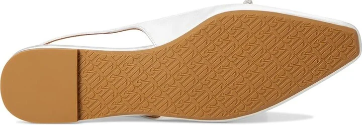 Badgley Mischka Genesis Women's Flat Shoes Soft White : 8 M, Silk - Image 3
