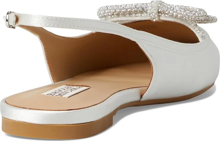Badgley Mischka Genesis Women's Flat Shoes Soft White : 8 M, Silk - Image 4