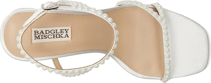 Badgley Mischka Giabella Women's Sandals Soft White : 7 M - Image 2