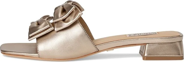 Badgley Mischka Giorgia II Women's Sandals Champagne : 6 M, Leather - Image 6