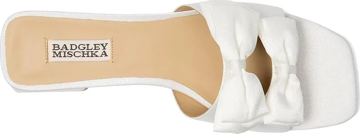 Badgley Mischka Giorgia Women's Sandals Soft White : 8 M, Synthetic - Image 2