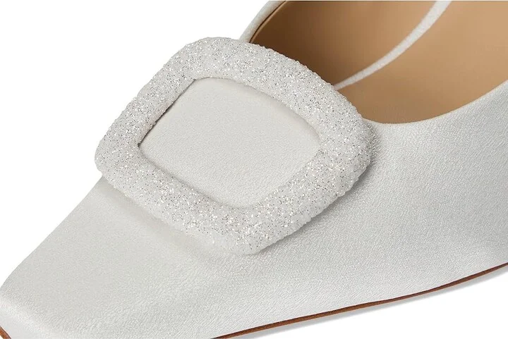 Badgley Mischka Graylynn Women's Shoes Soft White : 6 M, Wool - Image 7
