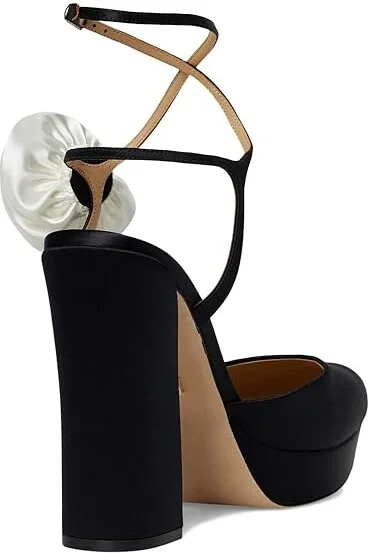 Badgley Mischka Janessa High Women's Heels Black : 8 M, Leather - Image 4