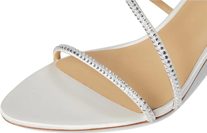Badgley Mischka Julianna Women's Sandals Soft White : 7.5 M, Leather - Image 7