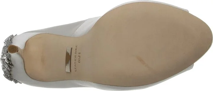 Badgley Mischka Kiara High Women's Heels White Satin : 7 M, Leather - Image 4