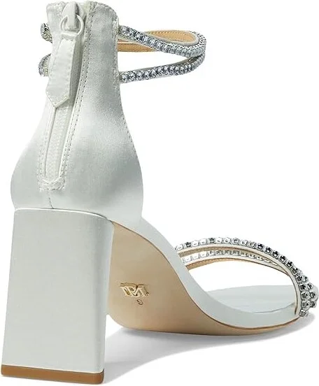 Badgley Mischka Lillie Women's Sandals Soft White : 5.5 M, Leather - Image 4