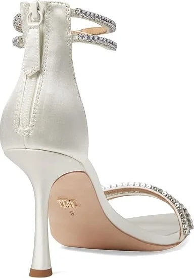 Badgley Mischka Logan Women's Sandals Black : 7 M, Leather - Image 8