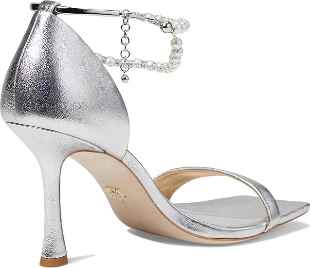 Badgley Mischka Loretta Women's Sandals Silver : 5.5 M, Leather - Image 4
