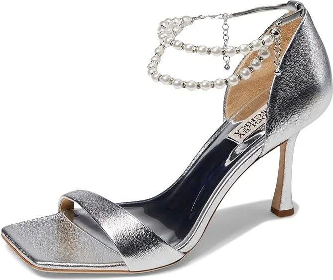 Badgley Mischka Loretta Women's Sandals Silver : 5.5 M, Leather