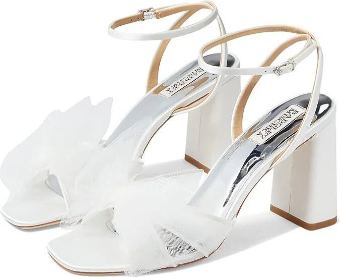 Badgley Mischka Tess Women's Shoes Soft White : 5.5 M, Textile