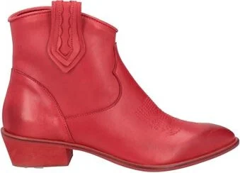 Tomato red