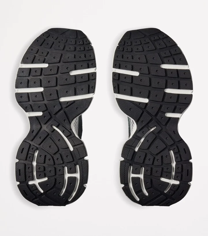 Balenciaga 3XL Sneakers - Image 5