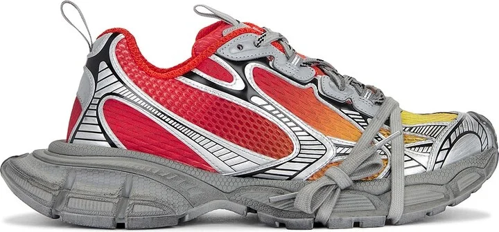 Balenciaga 3Xl Sneakers in Red