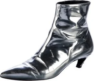 Balenciaga - Image 2