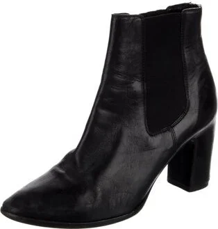 Balenciaga - Image 2