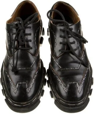 Balenciaga - Image 2