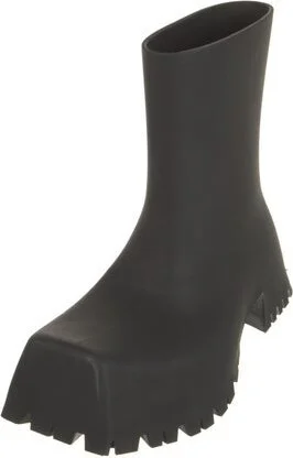 Balenciaga - Image 2
