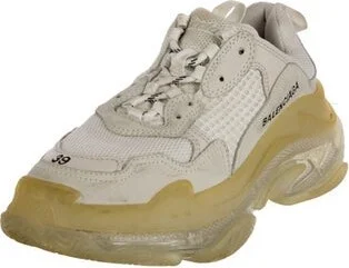 Balenciaga - Image 2