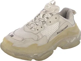 Balenciaga - Image 2