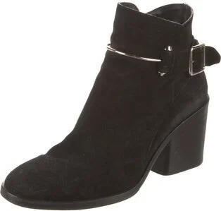 Balenciaga - Image 2