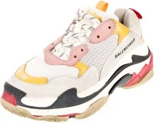 Balenciaga - Image 2