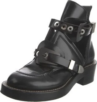 Balenciaga - Image 2