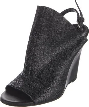 Balenciaga - Image 2