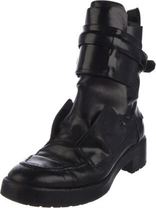 Balenciaga - Image 2