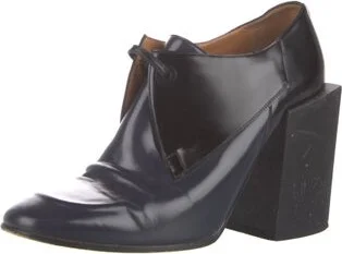 Balenciaga - Image 2