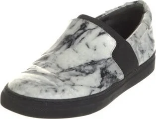 Balenciaga - Image 2