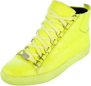 Balenciaga - Image 2