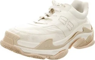 Balenciaga - Image 2