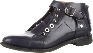 Balenciaga - Image 2