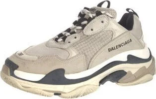 Balenciaga - Image 2