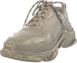 Balenciaga - Image 2