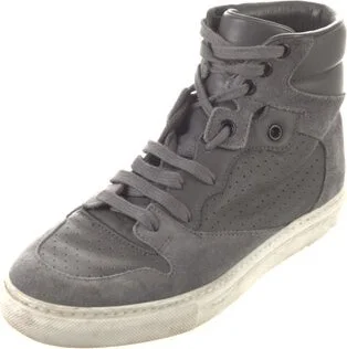 Balenciaga - Image 2