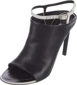 Balenciaga - Image 2
