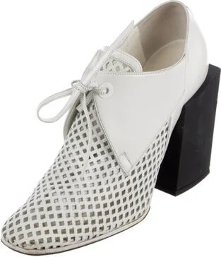 Balenciaga - Image 2