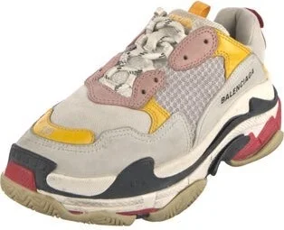 Balenciaga - Image 2