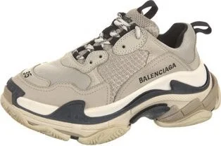 Balenciaga - Image 2