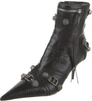 Balenciaga - Image 2