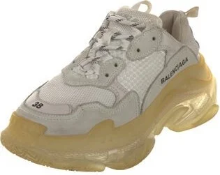 Balenciaga - Image 2