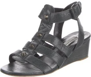 Balenciaga - Image 2