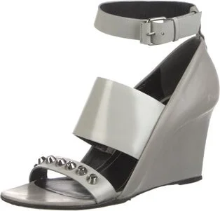 Balenciaga - Image 2
