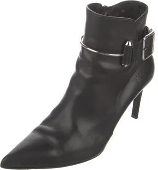 Balenciaga - Image 2