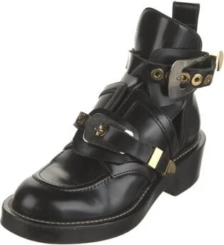 Balenciaga - Image 2